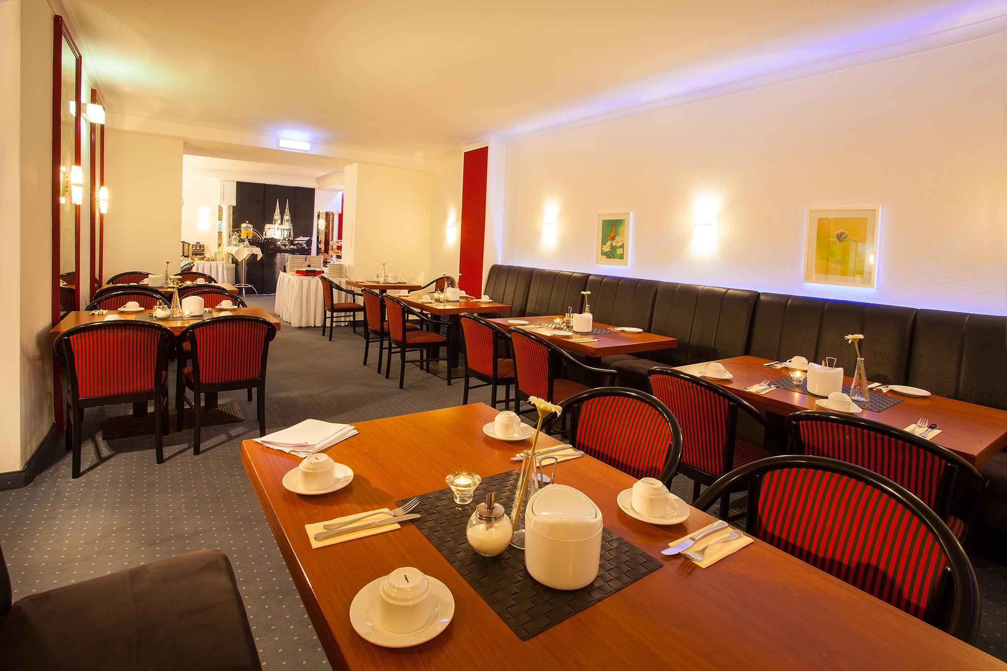 Ina Hotel Royal Кёльн Экстерьер фото